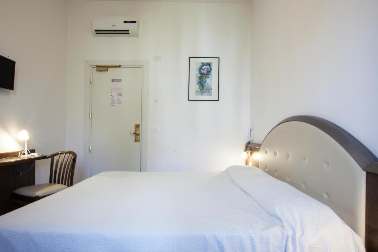 Hotel Amalfi Milan Luaran gambar