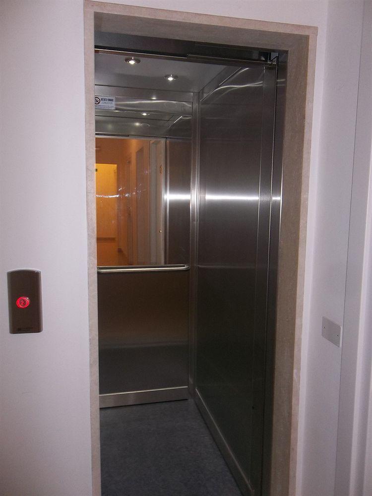 Hotel Amalfi Milan Luaran gambar