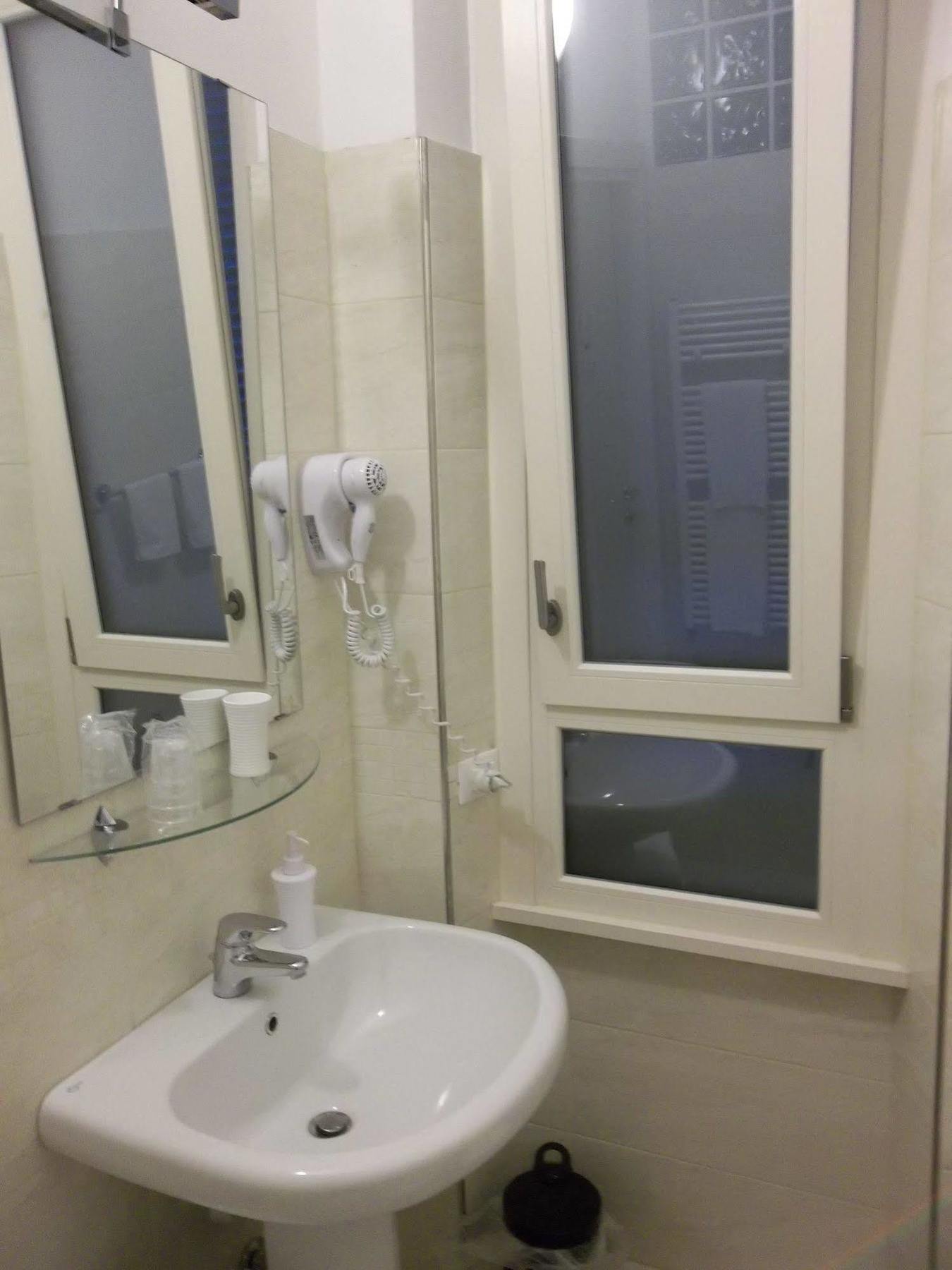 Hotel Amalfi Milan Luaran gambar