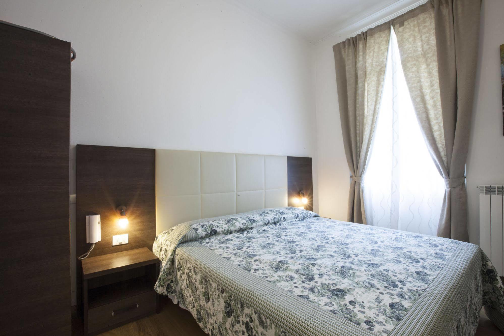 Hotel Amalfi Milan Luaran gambar